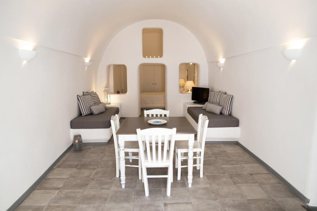 Il Melograno Traditional Cave House Karterados  Room photo