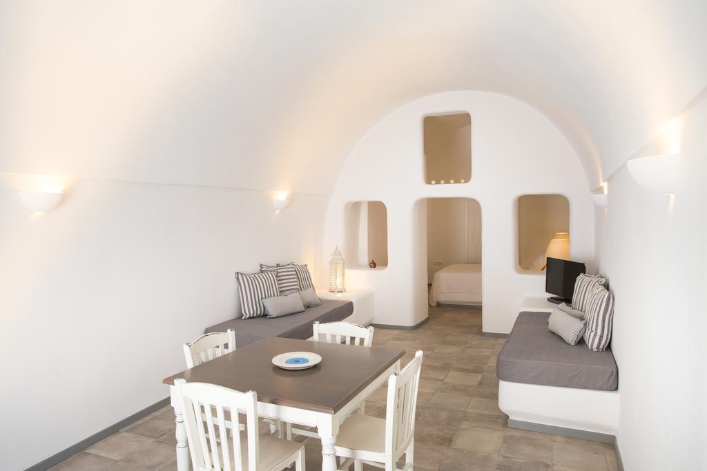 Il Melograno Traditional Cave House Karterados  Room photo
